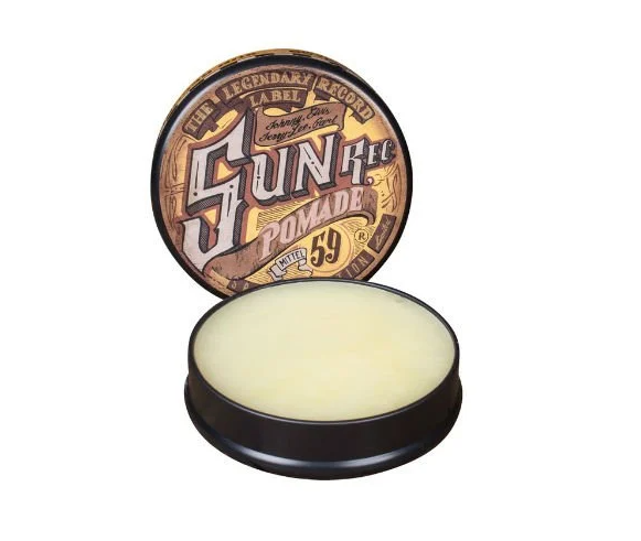 Schmiere Sun Records Oliebasis Pomade - open blik met zichtbare gele pomade-textuur