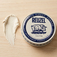 Reuzel Clay Matte Pomade - primo piano della texture