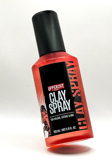 Uppercut Clay Spray - vooraanzicht rode flacon 150ml met zwarte dop en etiket